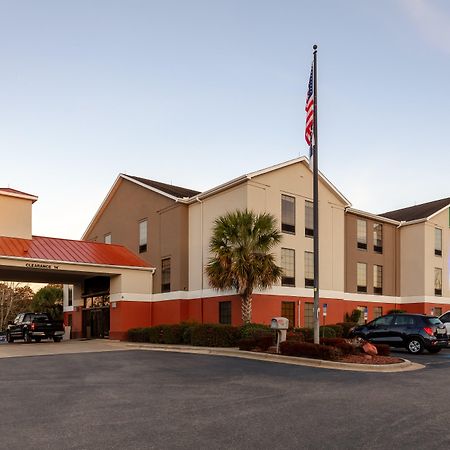 Holiday Inn Express & Suites Milton East I-10 By Ihg Exterior photo