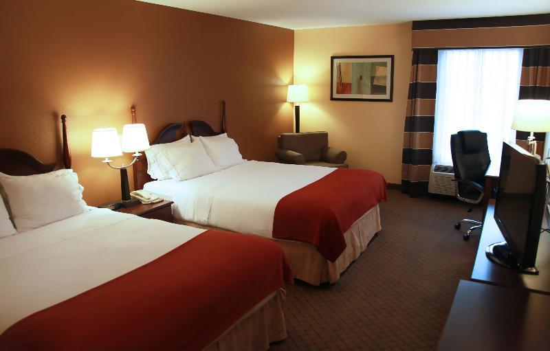 Holiday Inn Express & Suites Milton East I-10 By Ihg Exterior photo